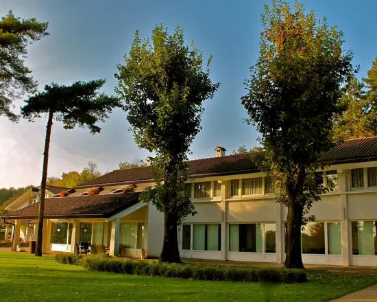 3 Nächte im Golf Hotel La Pinetina und 1 Greenfee je Person (Golfclub La Pinetina)