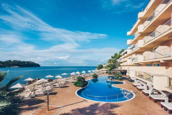 3 Nächte im Iberostar Jardin del Sol Suites und 1 Greenfee je Person (Golfclub Santa Ponsa 1)