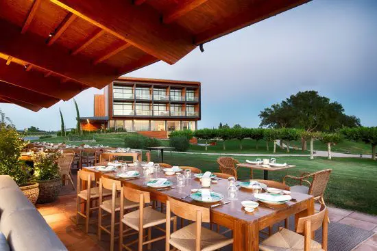 5 noches con desayuno en Terraverda Hotel incluido 3 Green Fees por persona (Empordà Golf)