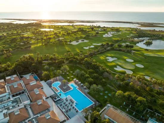 5 nights Robinson Quinta Da Ria All Inclusive & 2 Green Fees (1x Monte Rei Golf, 1x Quinta do Vale)