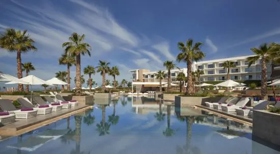 14 notti all'Hyatt Place Taghazout Bay con trattamento di mezza pensione e 5 green fee (GC Tazegzout 2x, Soleil, L Ocean e Les Dunes)