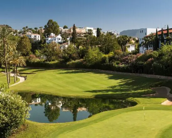 5 Übernachtungen mit Frühstück im The Westin La Quinta Golf Resort and Spa inklusive 2 Greenfees pro Person (La Quinta Golf Club und Los Naranjos Golf Club).