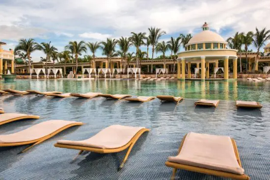 7 notti - tutto compreso - all'Iberostar Grand Paraiso Adults Only, inclusi 5 green fee a persona (2x Iberostar Playa Paraiso Golf Club e 3x Iberostar Cancun Golf Club)