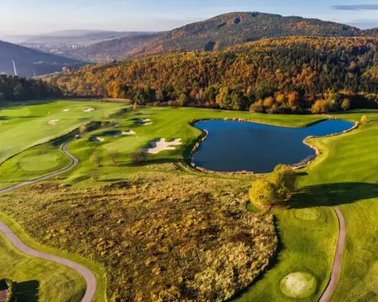 7 nights with breakfast at OREA Hotel Angelo Praha including 3 Green fees per person (2x Albatross Golf Resort and 1x Beroun Golf Club)