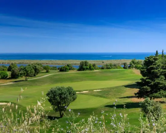 3 Übernachtungen mit Frühstück im Palmares Beach House Hotel inklusive 2 Greenfees pro Person (Palmares Golf)