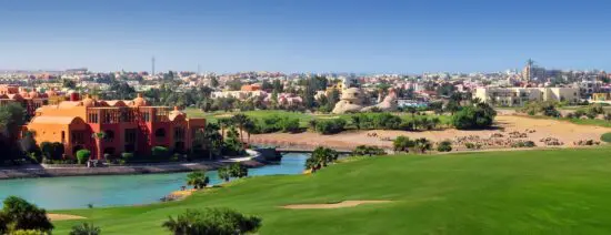 14 Nächte All Inclusive im Steigenberger ALDAU Beach Hotel und 7 Greenfees pro Person (3x GC Madinat Makadi, 4x GC El Gouna)