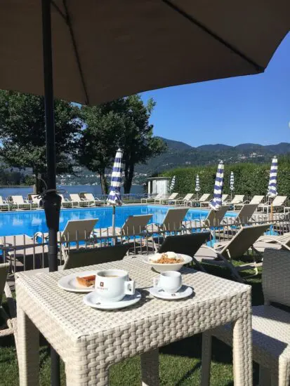 12 Übernachtungen im Hotel L'Approdo mit Frühstück und 6 Greenfees pro Person (2x Illes Borromees, 1x Bogogno, 1x Castelconturbia, 1x Dei Laghi & 1x Le Robinie)