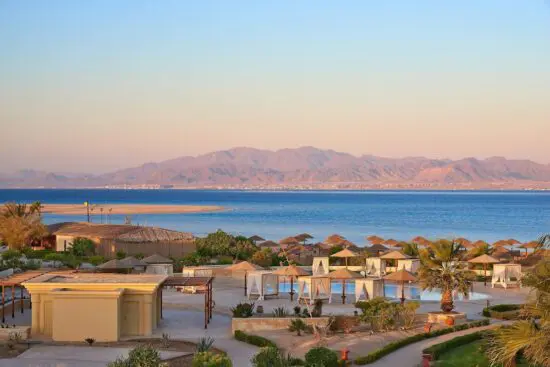 14 nights at Sheraton Soma Bay Resort with all inclusive and 5 green fees