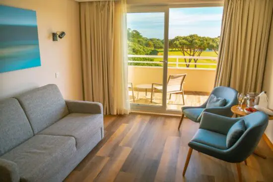 3 nights with breakfast at Onyria Quinta da Marinha Hotel including Green fee (Onyria Quinta da Marinha Golf Course)