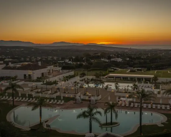 3 nights with breakfast included at Sotogrande Spa & Golf Resort and 1 Greenfee per person (Almenara Golf Sotogrande)