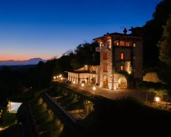 3 nights including breakfast at Tenuta de l'Annunziata and 1 green fee per person (GC Carimate)