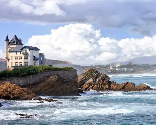 5 Übernachtungen im Regina Experimental Biarritz mit Frühstück und 3 Green Fees pro Person (2x Chiberta Golf, 1x Biarritz Le Phare)