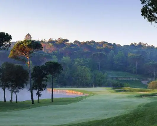 5 nights in Suites Natura Mas Tapiolas with breakfast and 3 Green Fees (2x PGA Catalunya & 1x Golf D'Aro)