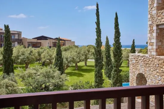 5 notti The Westin Resort Costa Navarino con colazione & 3 Green Fees (Costa Navario Golf Courses)