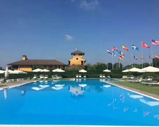 7 nights with breakfast at Golf Hotel Castelconturbia and three green fees per person (Castelconturbia Golf Club, Bogogno and dei Laghi) Plus 1 dinner in a restaurant from our culinary programme.