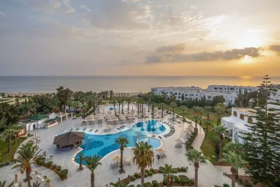 7 notti presso l'Hotel Marhaba Palace con trattamento di All Inclusive e 3 Green Fees