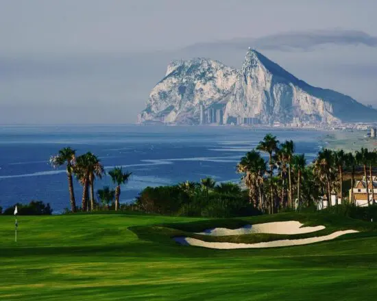 7 notti con prima colazione Hotel Elba Estepona Thalasso & Spa incl. 3 Green Fees a persona (Alcaidesa Links & Heathland)