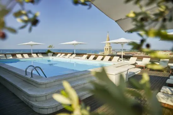 7 nights with breakfast at Hotel Fonzari including 3 Green Fees per person (2x Grado/1x Castello di Spessa)