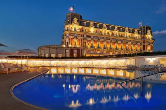 7 noches en el Hôtel du Palais Biarritz Hyatt Collection con desayuno y 3 Green Fees (2x Chiberta Golf, 1x Real Golf Club de San Sebastián)