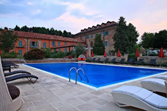 7 nights at Relais Sant'Uffizio with breakfast and 3 green fees (2x GC Margara & 1x GC Cherasco)