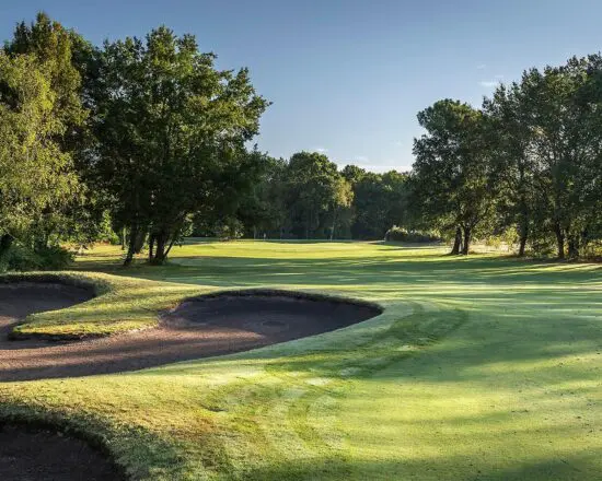 3 nuits à Le Palais Gallien Hôtel & Spa avec petit-déjeuner et 2 Green Fees par personne (2x Médoc Golf Club)