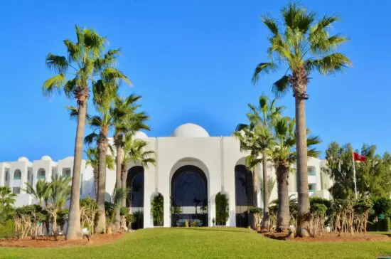 3 nuits avec petit-déjeuner au Royal Garden Palace et 1 Green fee par personne (Djerba Golf Club)