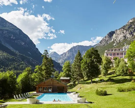 5 Übernachtungen mit Frühstück im QC Terme Grand Hotel Bagni Nuovi und 2 Greenfees pro Person (Golf Club Bormio)