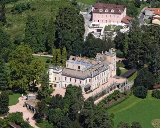 7 Nächte im Hotel Castello Dal Pozzo mit Frühstück und 3 Greenfee je Person (1xGolf Club Bogogno & 2x Des Iles Borromees) Plus 1 Abendessen in einem Restaurant aus unserem kulinarischen Programm.