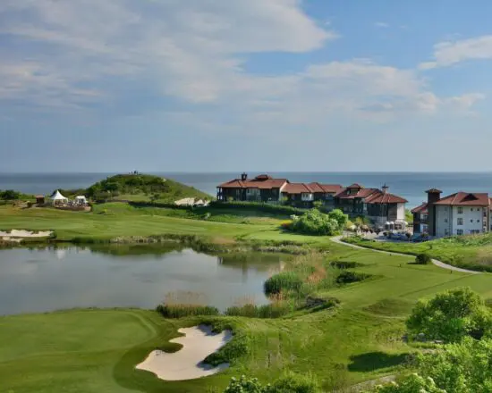 7 nuits à Thracian Cliffs avec petit déjeuner et 3 GF par personne (GC Thracian Cliffs)