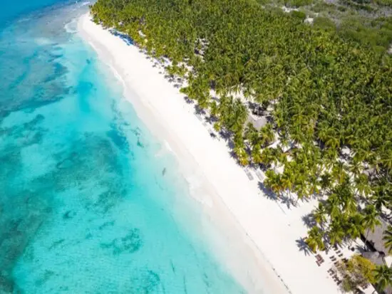 9 nuits tout compris à l'Iberostar Punta Cana, y compris 3 Green Fees par personne au club de golf Iberostar Bávaro et 1 visite VIP de l'île Saona