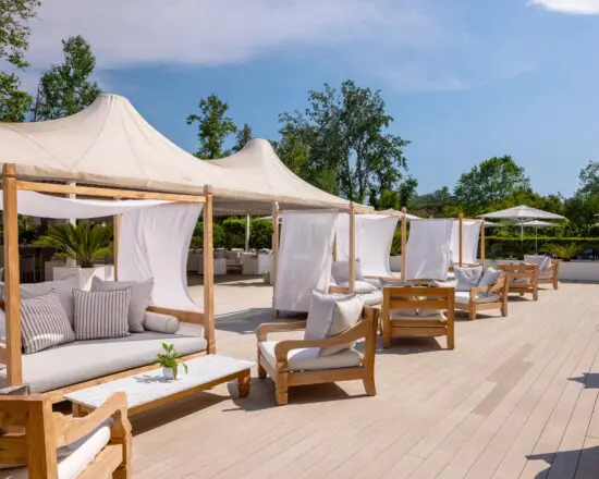 7 notti all'UNAHOTELS Forte dei Marmi con 3 green fees (Cosmopolitan Golf Club, Golf Club Tirrenia, Golf Club Montecatini)