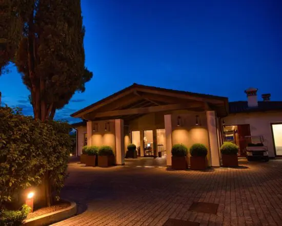 5 Übernachtungen im Splendido Bay Luxury Spa Resort mit Frühstück und 2 Greenfees (Gardagolf Country Club, Golf Club Franciacorta)