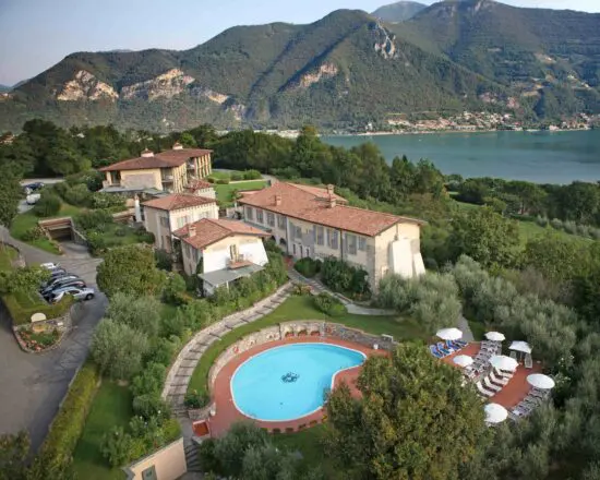 4 Übernachtungen im Romantik Hotel Relais Mirabella Iseo mit 2 Greenfee (Golf Club Franciacorta, Golf Club Bergamo l'Albenza))