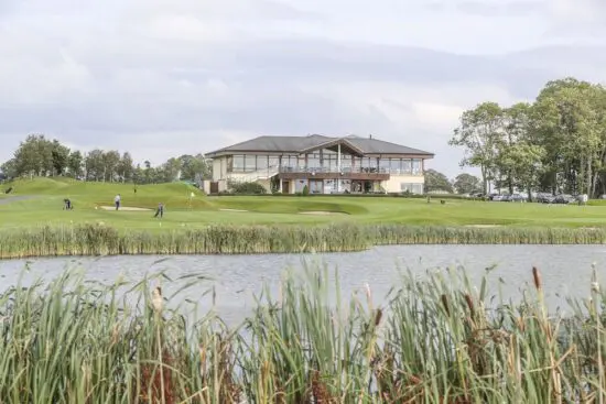 7 Übernachtungen im Castleknock Hotel mit 3 Greenfees (The Royal Dublin Golf Club, Luttrellstown Castle Golf & Country Club, Killeen Castle Golf Club)